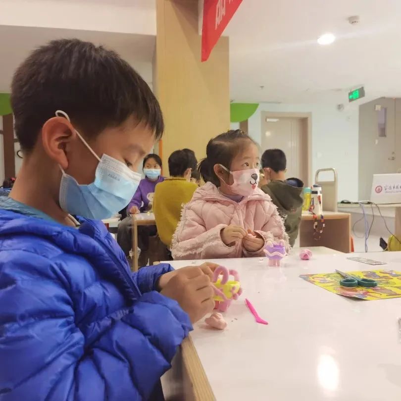 “周秦文化宣讲队”走进宝鸡市图书馆