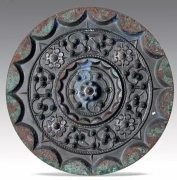 铜镜博览会之六——汉代星云镜