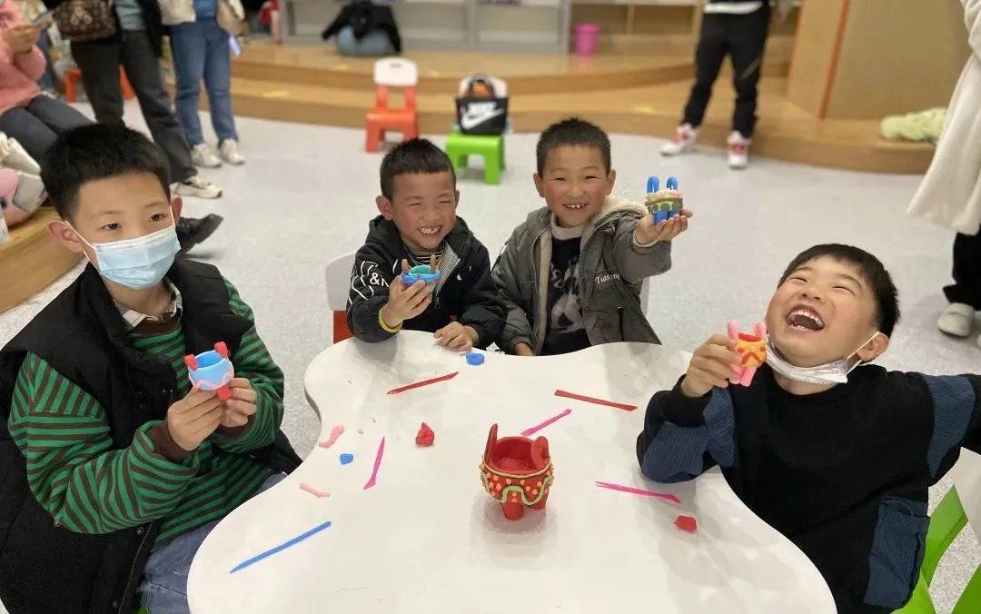 “周秦文化宣讲队”走进宝鸡市图书馆