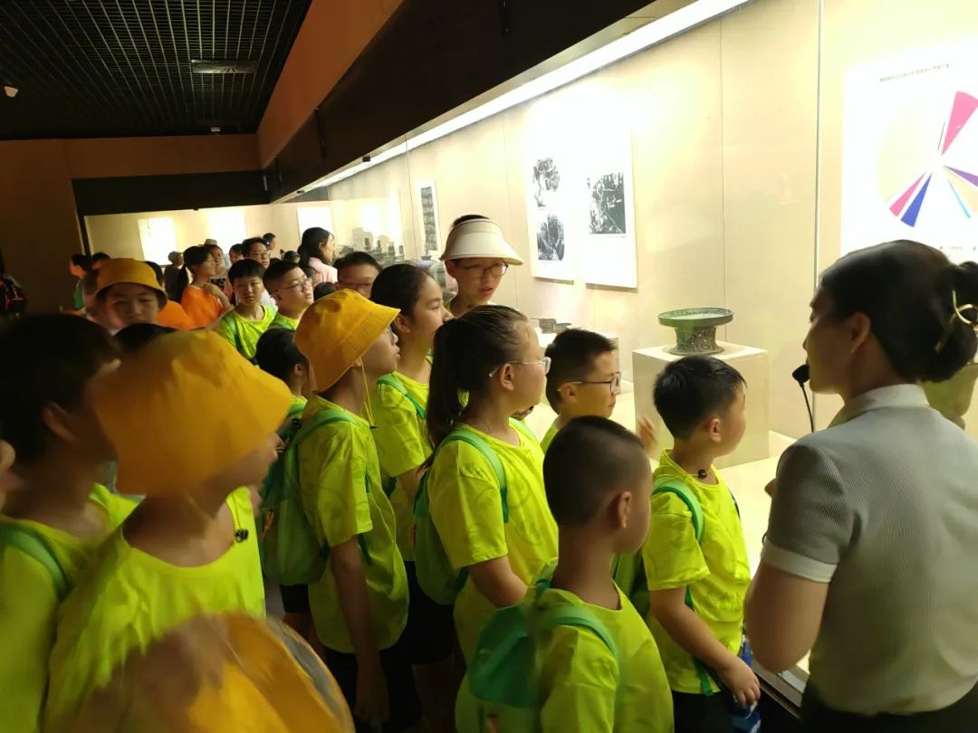 “鉴知古今,乐学成长”暑期研学活动